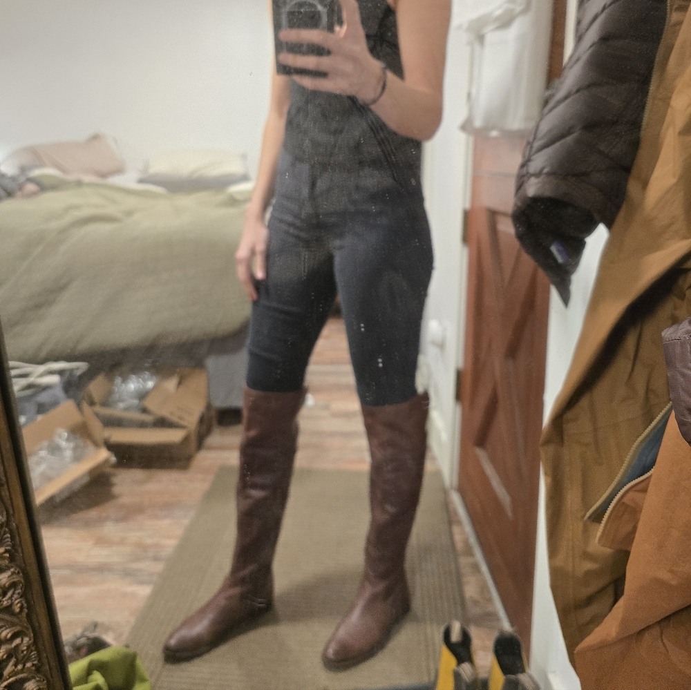 Brown Knee-High Leather Boots - Picture 7 of 8
